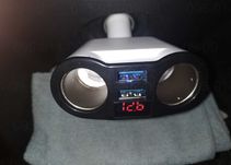 Сплиттер автомобильного прикуривателя с USB и ЖКИ