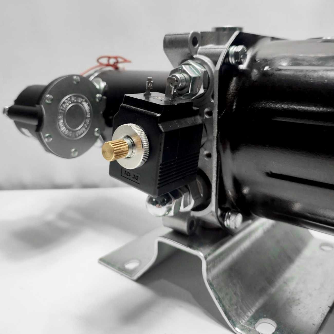 Гидравлическая Мини маслостанция HPPD5-1170 (12В, 0.8 кВт, бак 2 л)