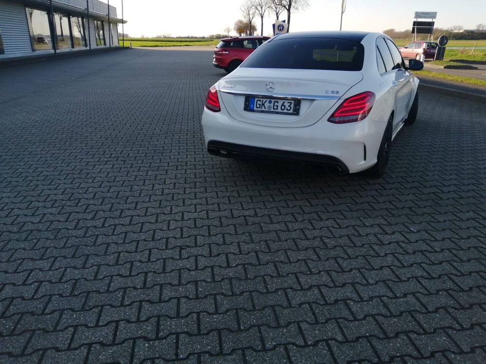Mercedes-Benz AMG c63 w205
