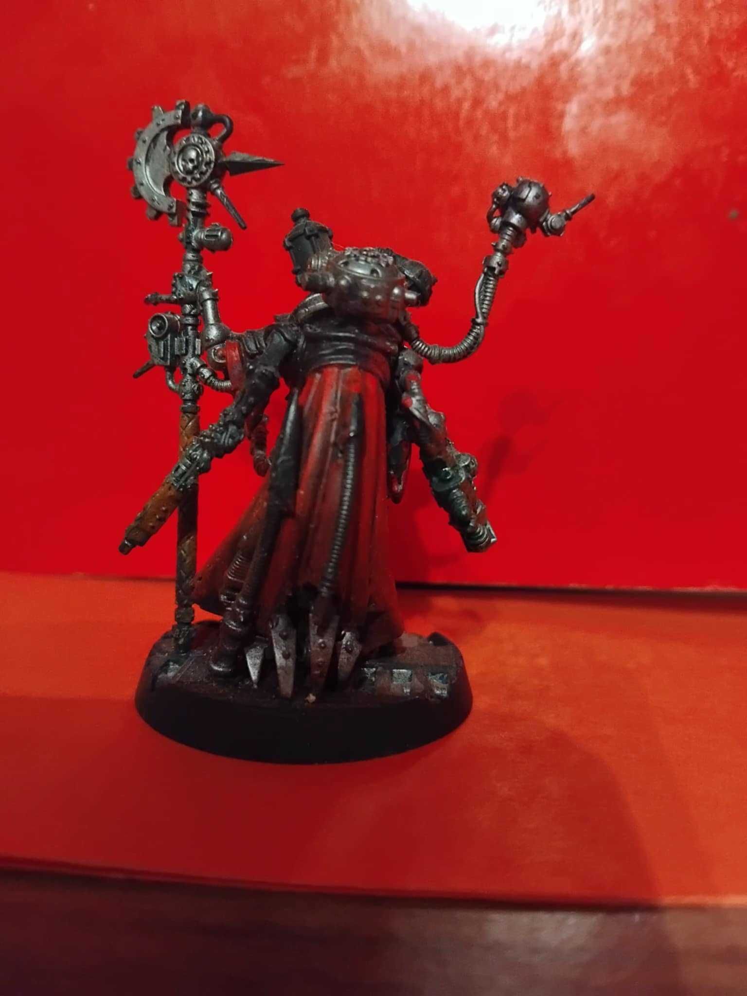 Figurka Warhammer Tech - Priest Dominus malowane pro Grafen!