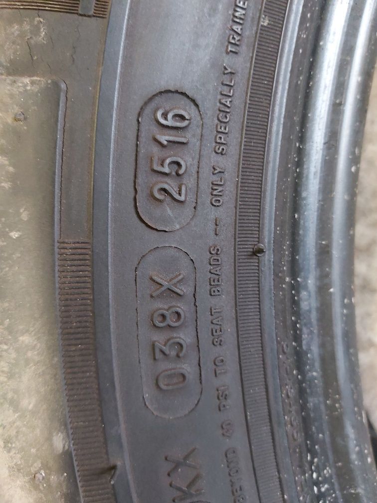 Opony letnie 215/60/17C Michelin Trafic Vivaro Talento