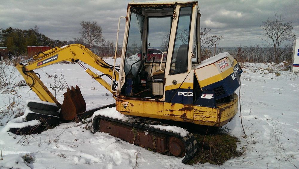 екскаватор Komatsu PC30