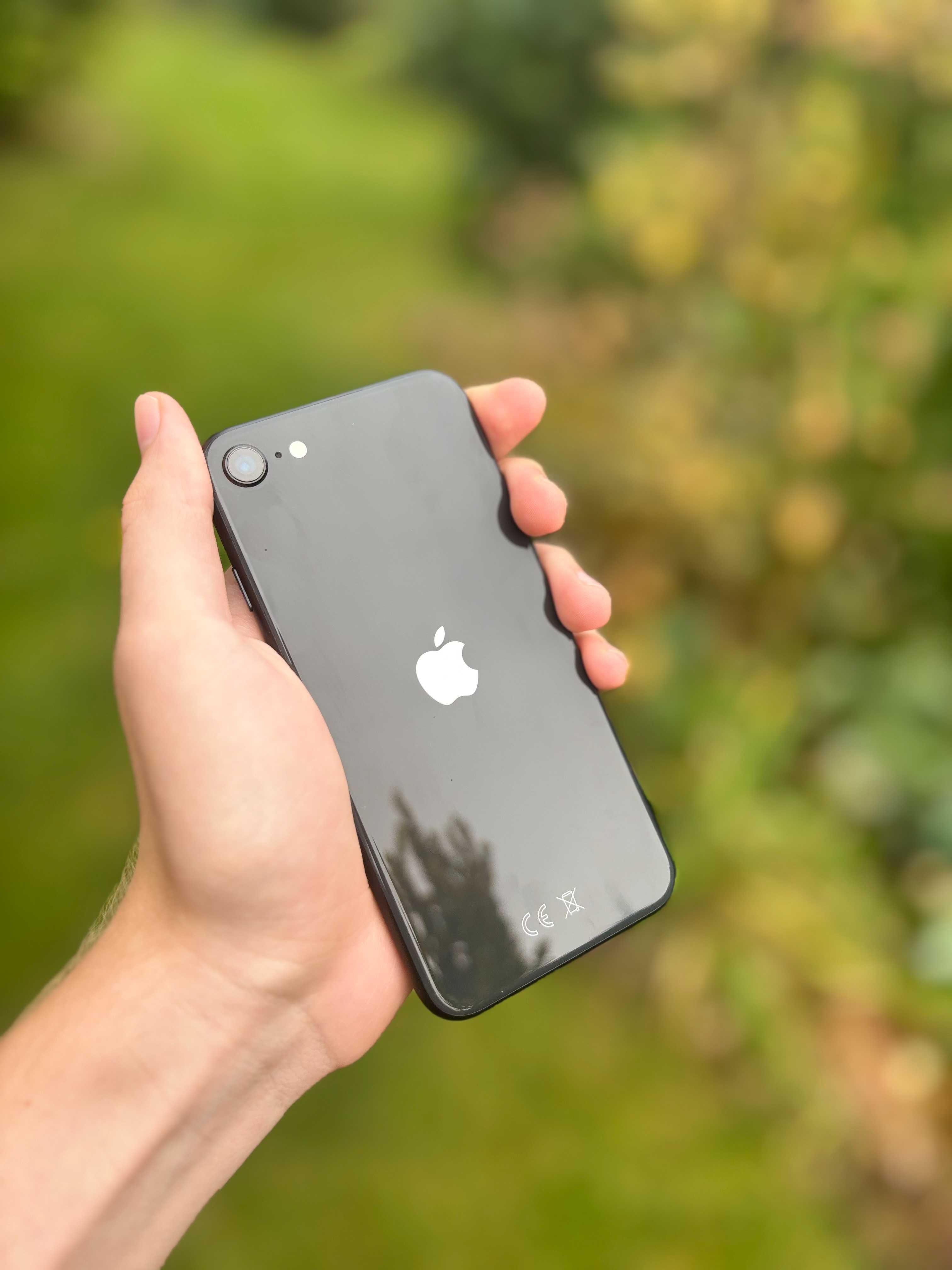 iPhone SE 2020 – 128 GB – bateria 100%