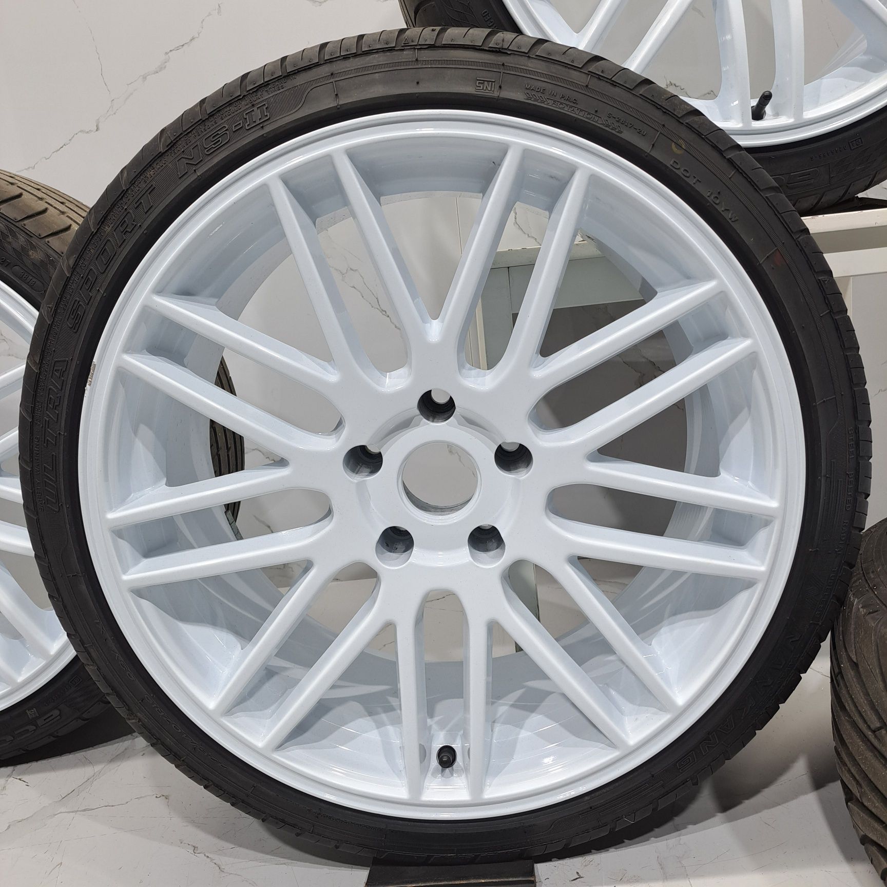 Jantes 19" originais ASA GT1 5X120 com pneus