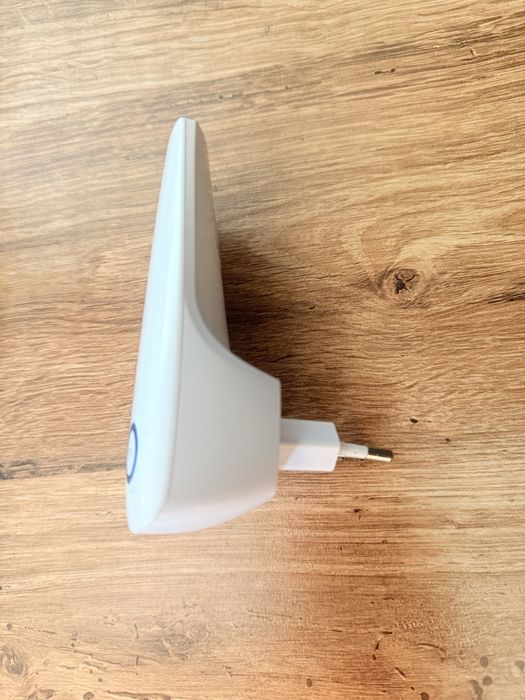 Продам усилитель сигнала TP-Link WA854Re