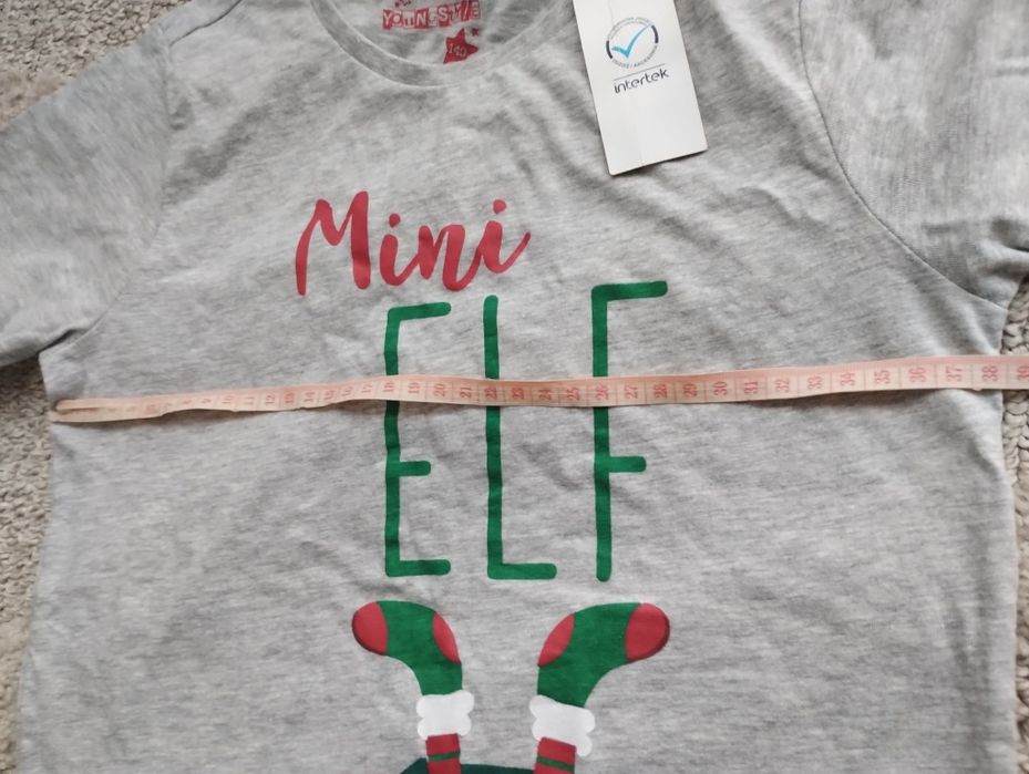 Nowa bluzka świąteczna 140