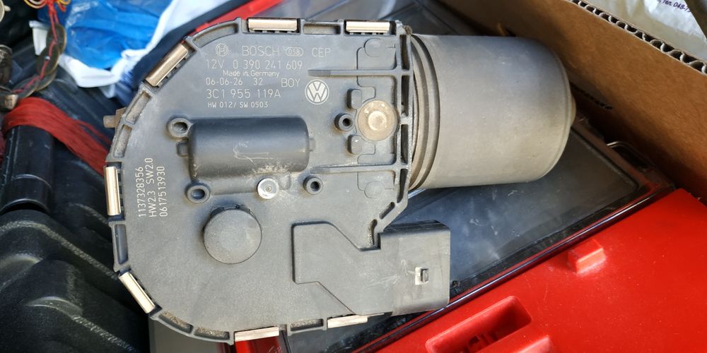 Моторчик склоочисника Passat b6 3C1955119A 05-10г