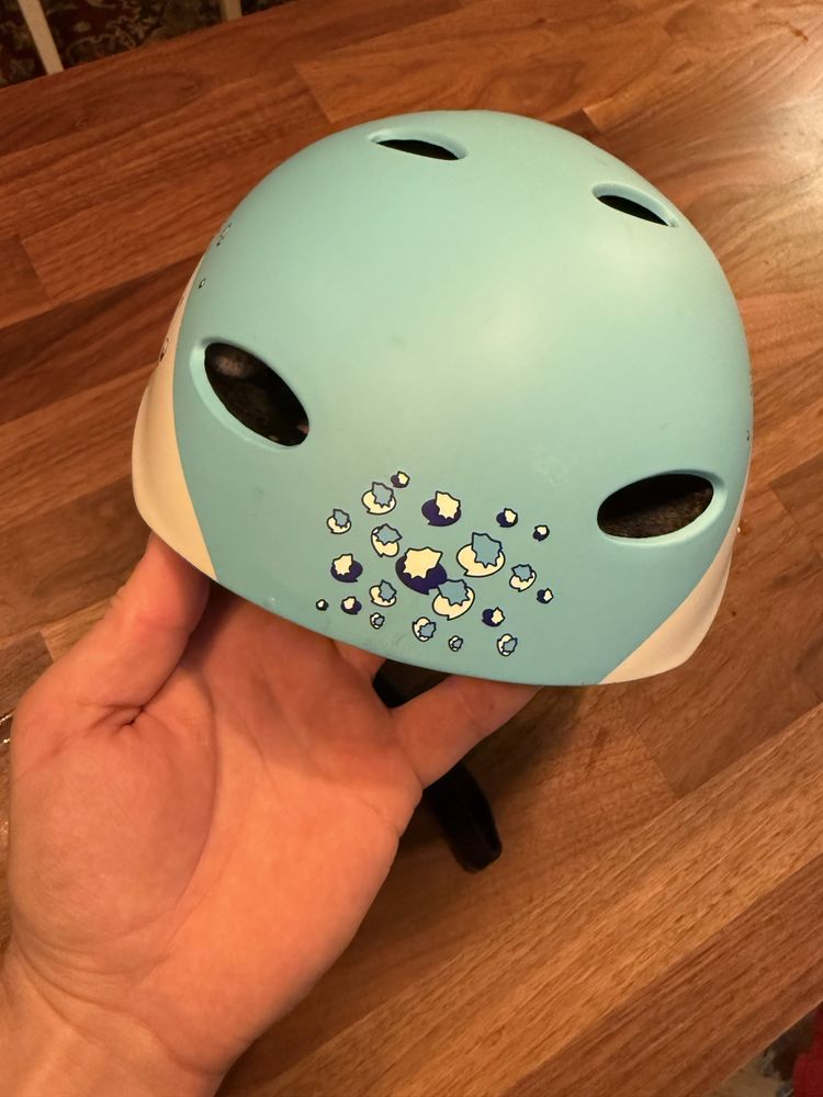 Kask deskorolka/rolki/narty dziecięcy rik rok auchan