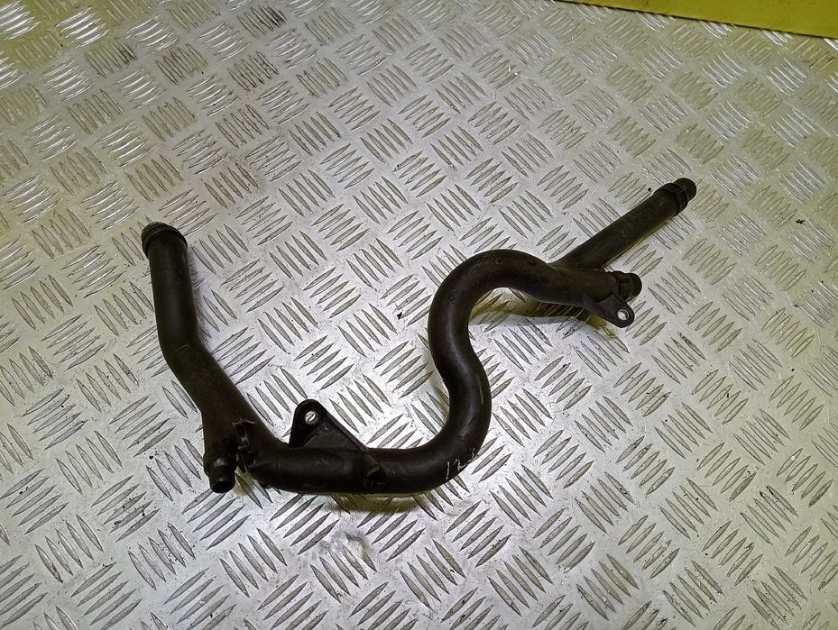 Патрубк охлаждения BMW X5 E53 Патрубок охолодження БМВ Х5 Е53 Трубка