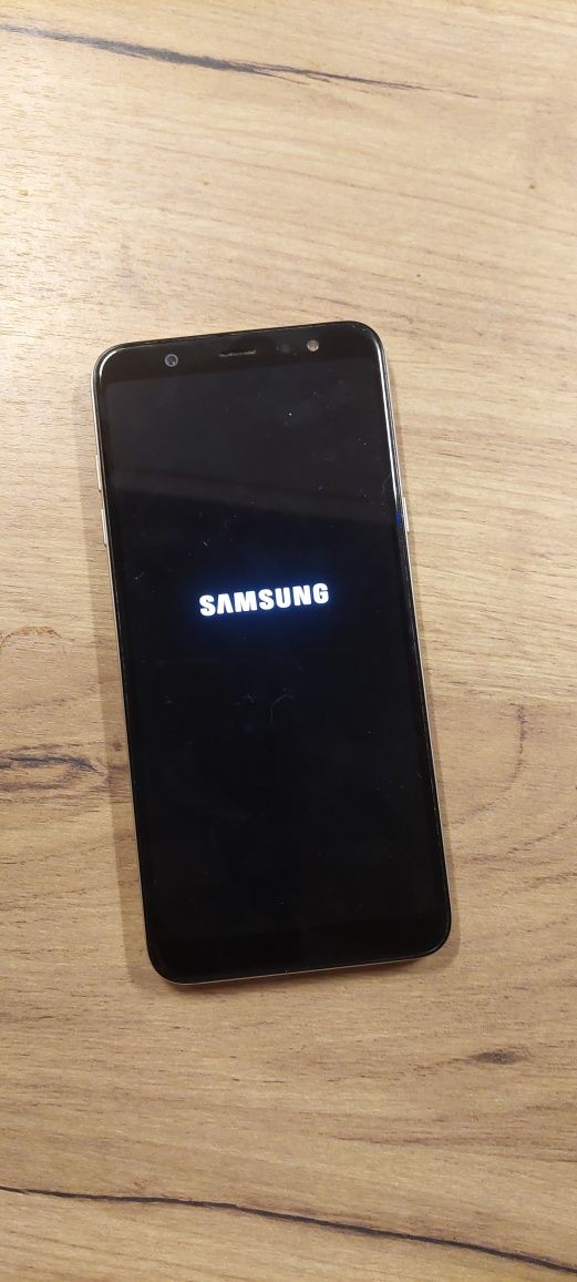 Samsung Galaxy a6 plus