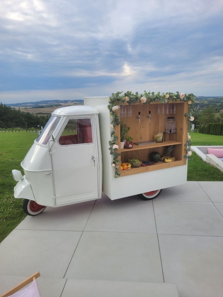 Prosecco van piaggio ape