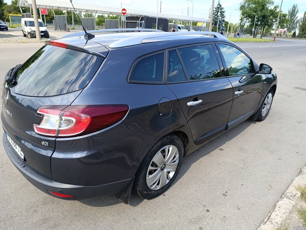 Продам автомобіль Renault Megan 3 2011р. 1.5 К9К