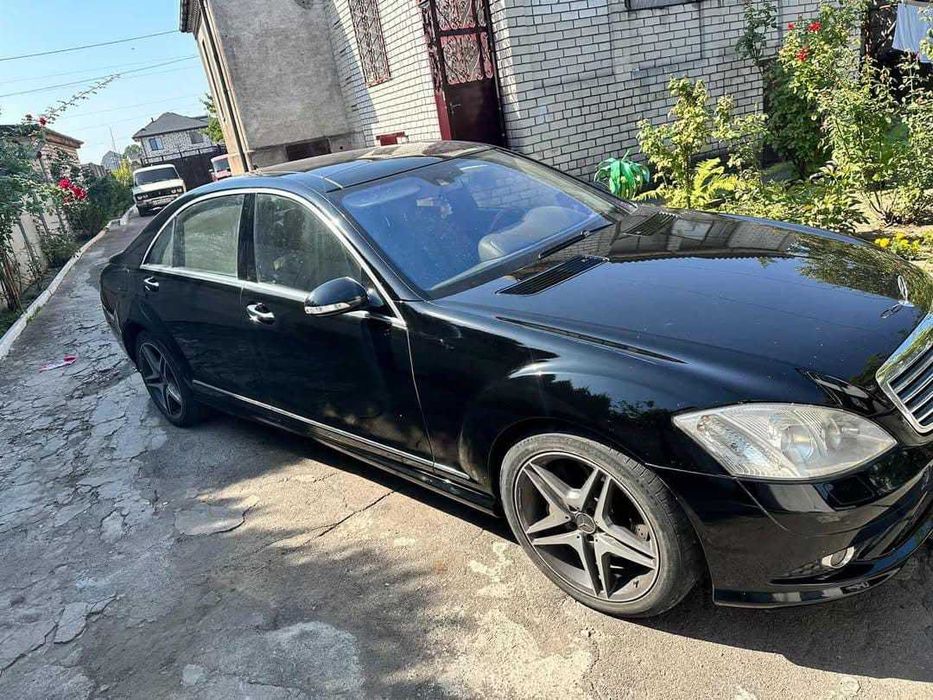 Продам мерседес 550 s класс 5.0 бензин 2008 р. Цена 13000 $