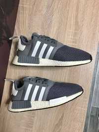 Кроссовки Adidas NMD R1 JD Sports