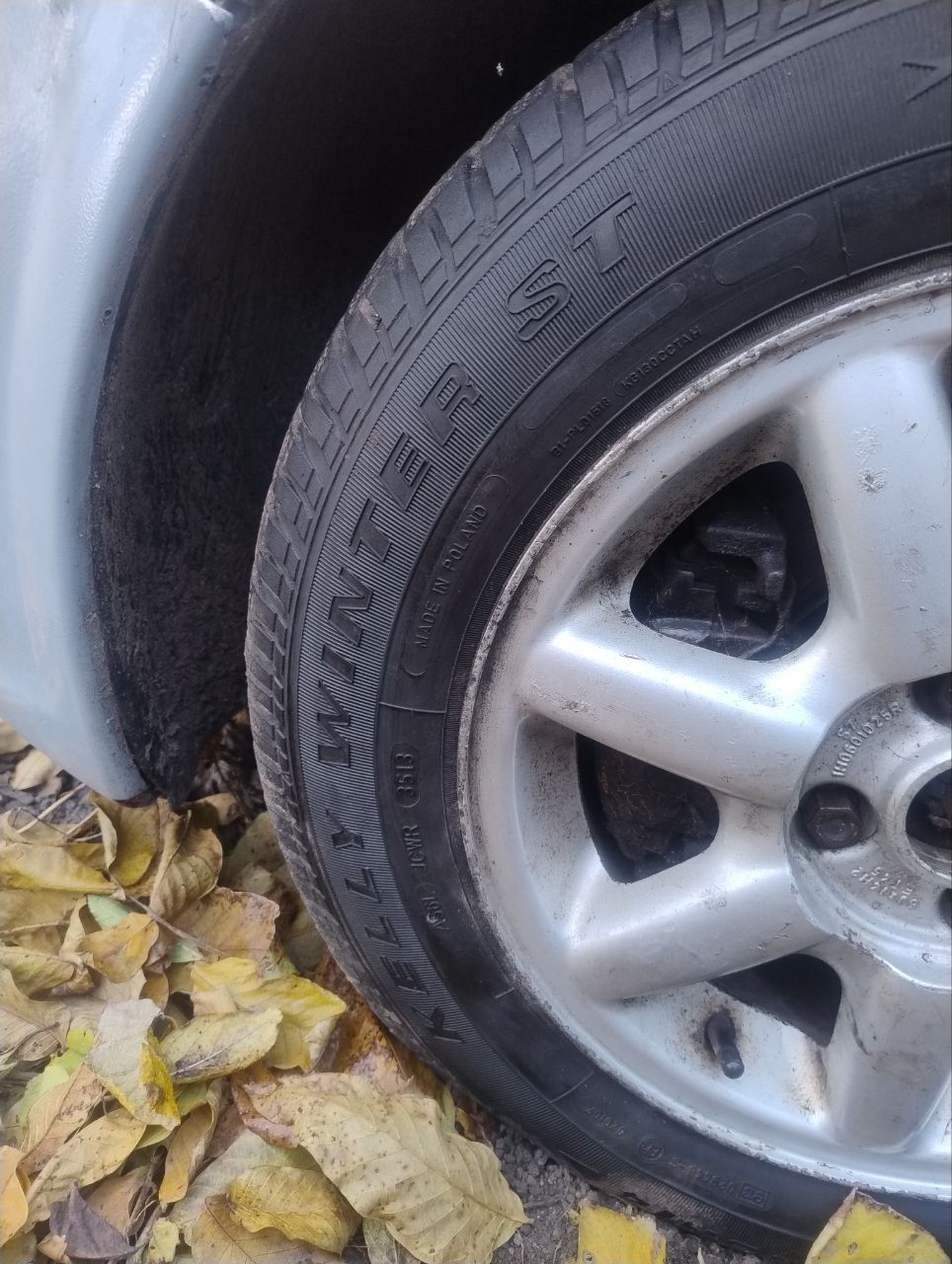комплект литих дисків на зимовій гумі r14 1h0601025r 4x100
