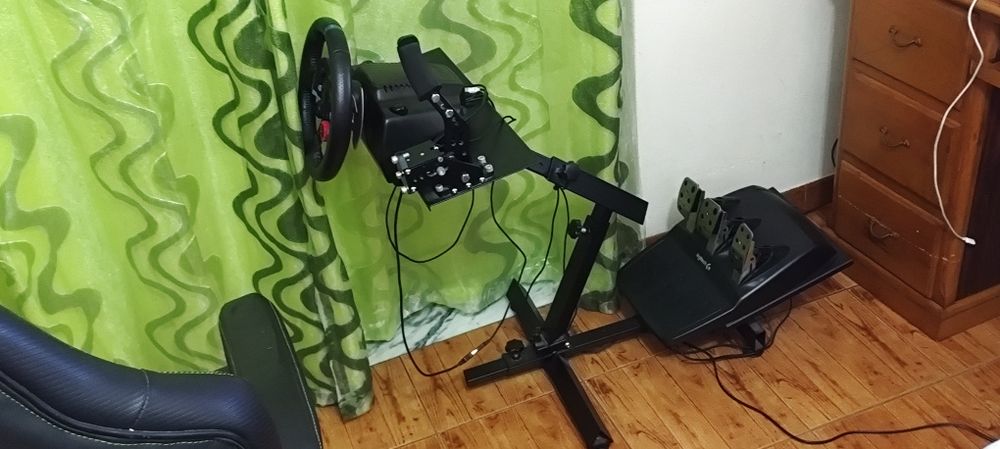 Volante G29 Com base e travão de mão