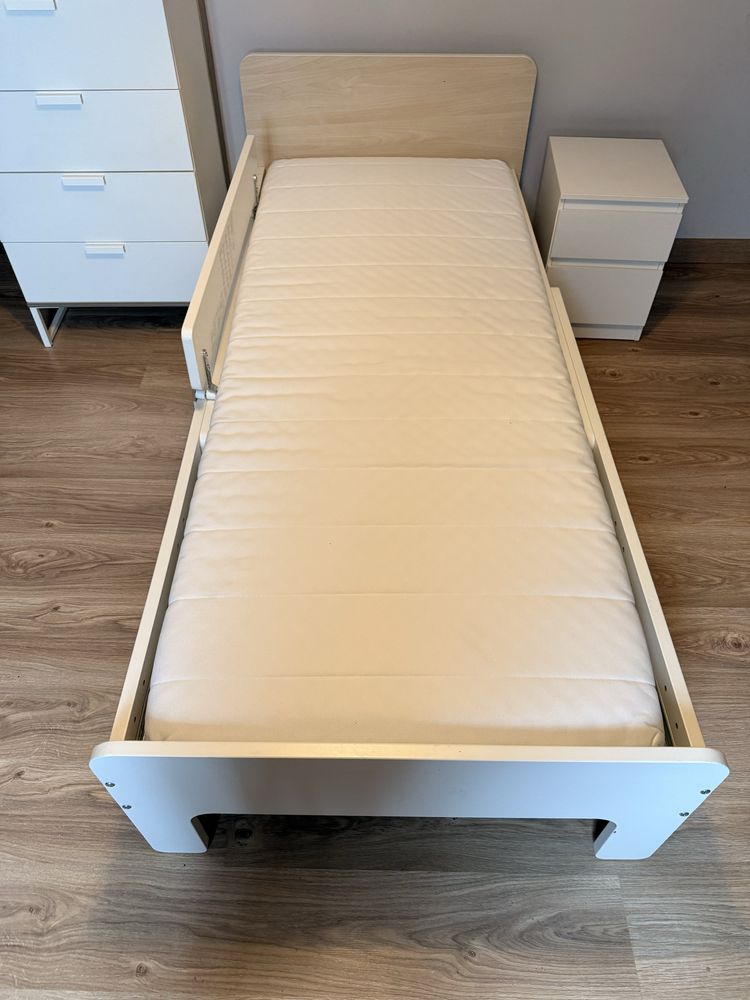 Conjunto mobilia ikea crianca