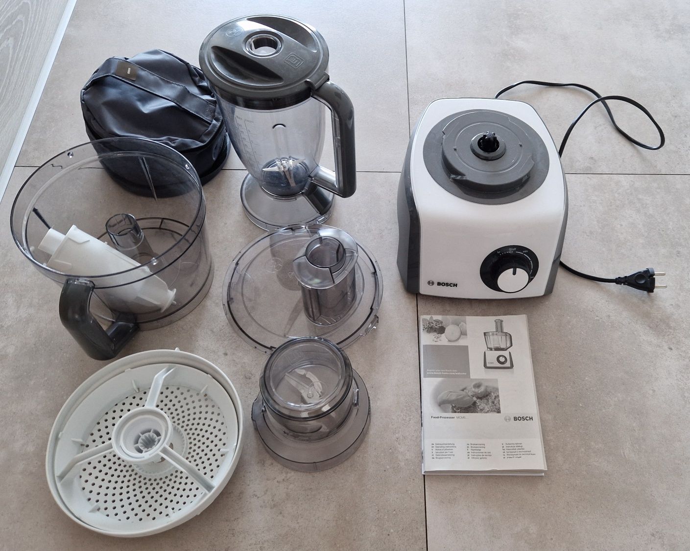 Robot kuchenny Bosch MCM64060