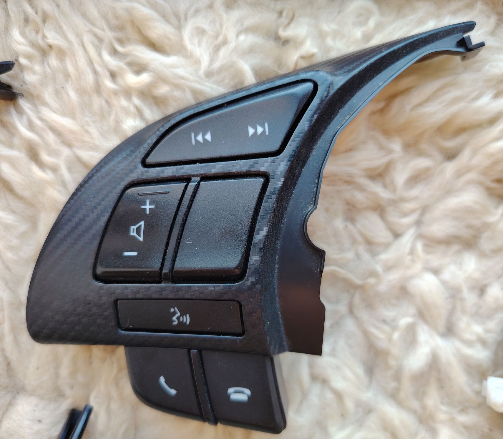 Кнопки, шлейфи керма Mazda 3, 6, СХ5, СХ30