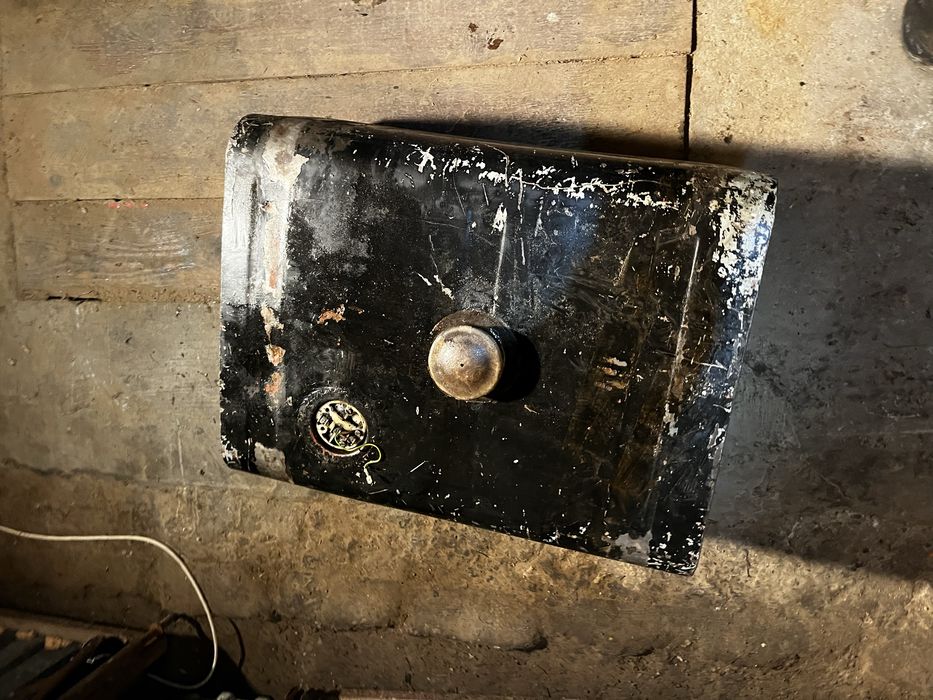 Zbiornik paliwa ursus 385 ,914 ciezka serja 4 cylindry