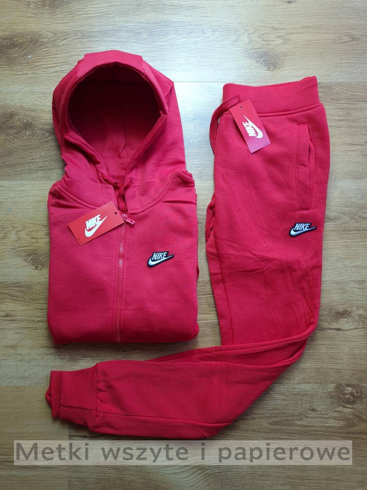 Nike dresy damskie