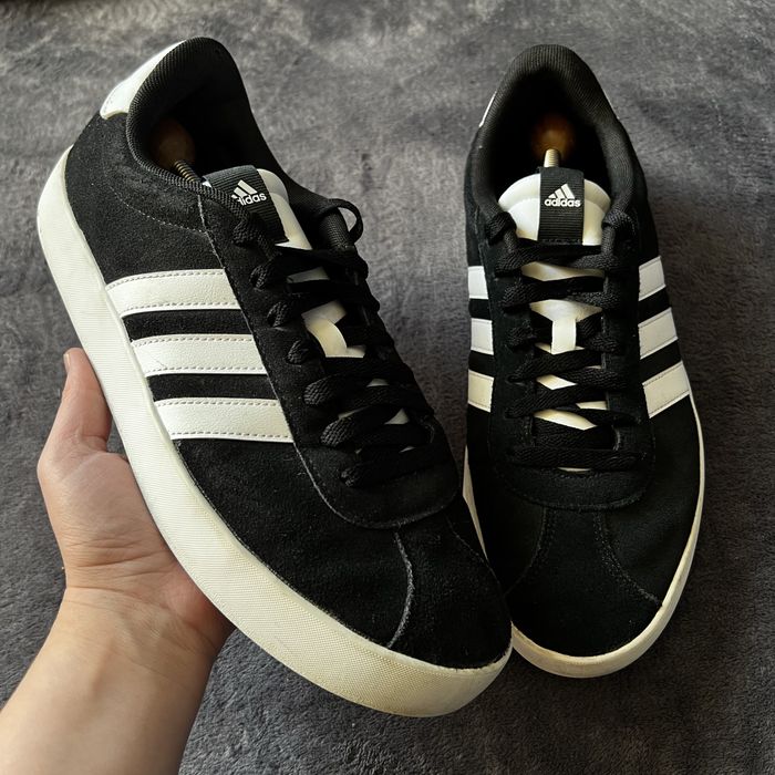 Чоловічі кросівки Adidas. P. 44.