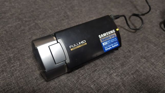 Видеокамера Samsung HMX-Q10BP ( минивидеокамера )