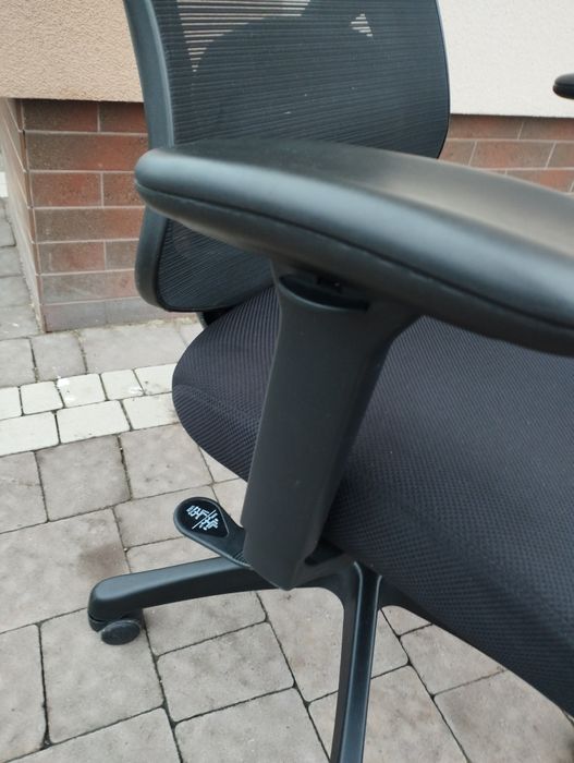 Крісло комп'ютерне/офісне