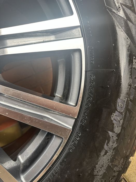 Зимові шини, комплект на дисках Toyota LC200