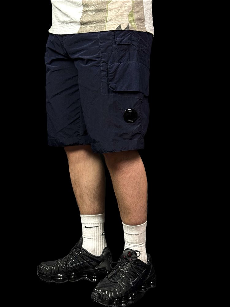 c.p. company bermuda flatt nylon cargo shorts оригинал