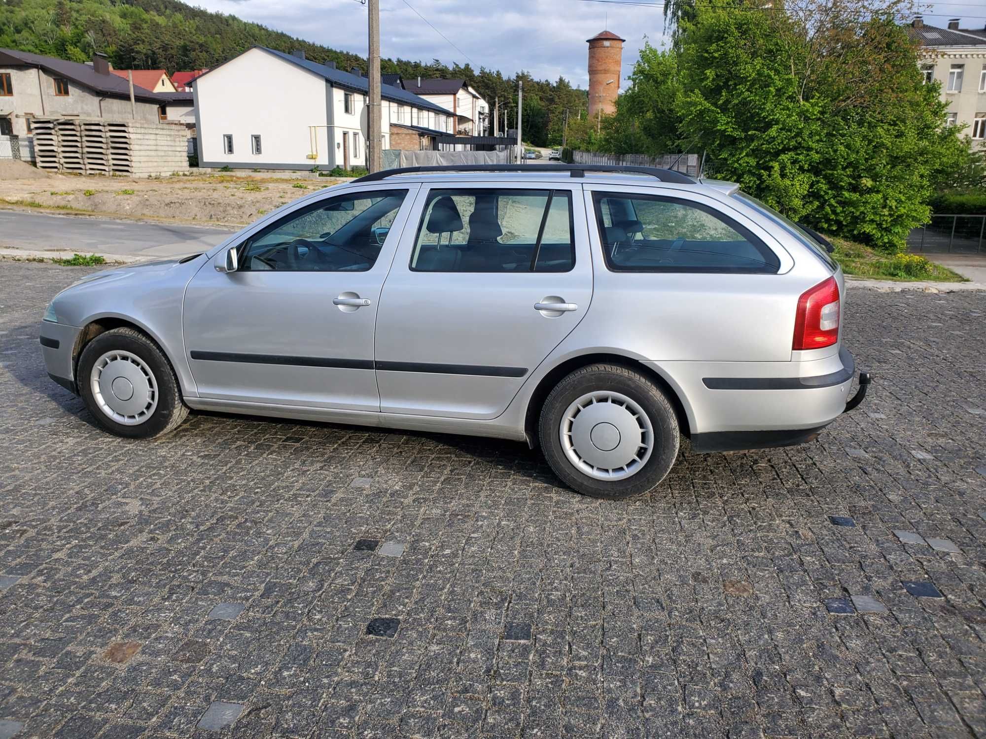 Шкода А5 1.6 MPI 2005 рік