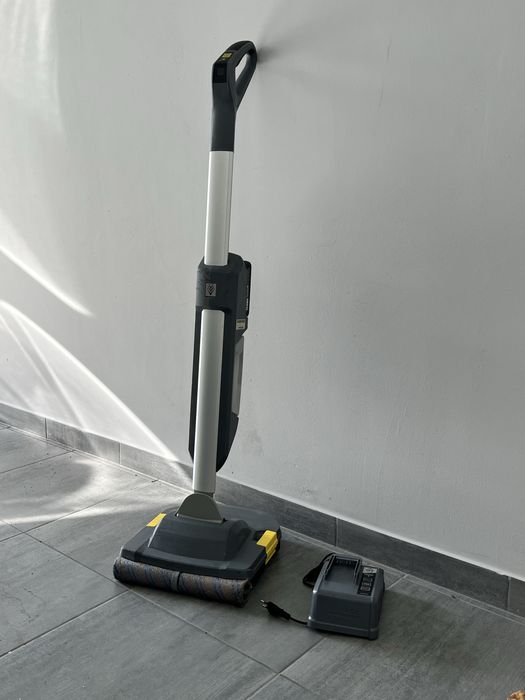 Mop elektryczny KARCHER Professional BR 30/1 C