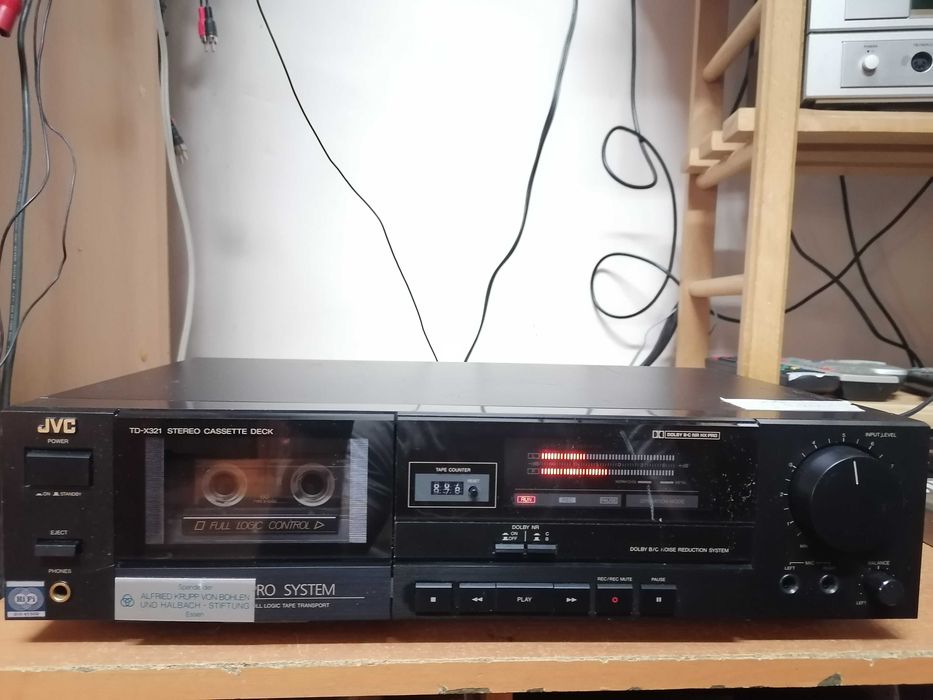 Magnetofon Kasetowy JVC TD-X321