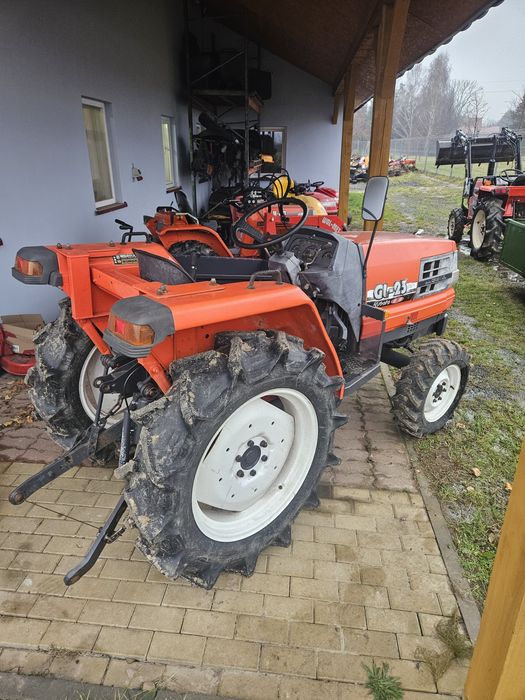 Traktorek ogrodniczy Japoński Kubota GL-23 Tur 4x4