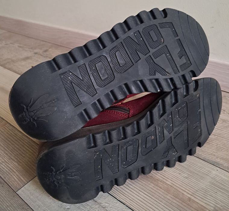 Чоботи шкіряні Fly London (р.40) Португалія