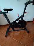 Bicicleta indoor domyos 100