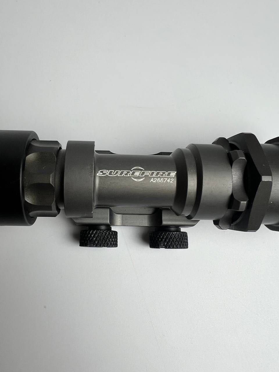 Фонарь Surefire M951 с выносной кнопкой, Арт: 40976