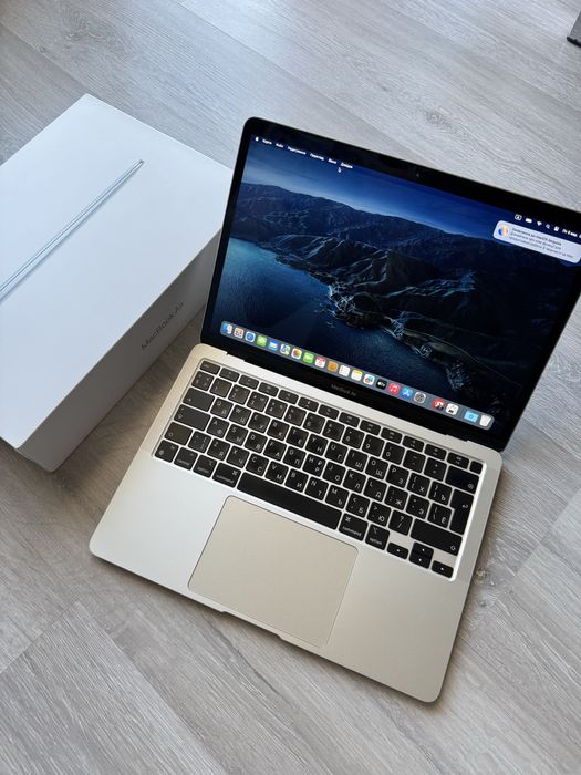 macbook air 13 m1 (2020) 256Gb офіційний 100% акб повний комплект