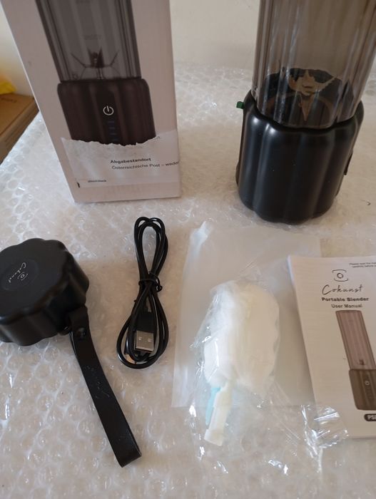 Nowy, przenośny blender Cokunst - idealny na koktajle w podróży!