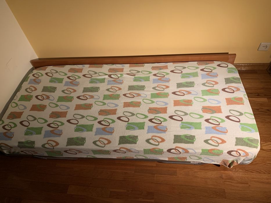 Moveis para quarto + cama + espelho