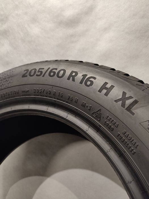 205/60/16 Continental WinterContact Ts 870 *** Dot 24 ***