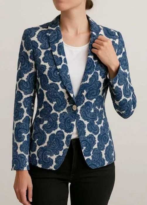 2 Blazers femininos elegantes – estampados e únicos!