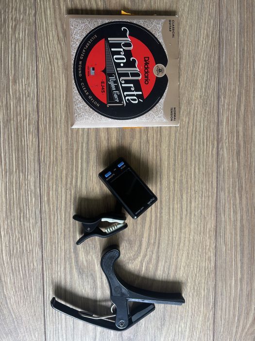 Gitara klasyczna Yamaha C40 4/4 + pokrowiec + akcesoria