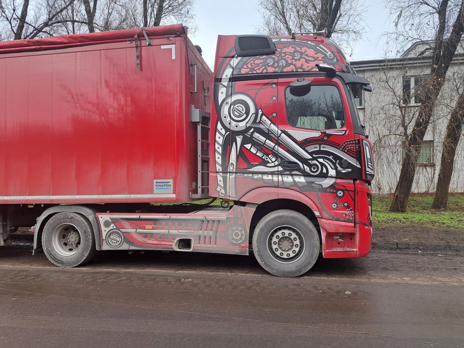 Mercedes Actros 1848 Giga Space z hydrauliką