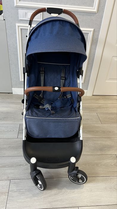 Прогулянкова коляска Yoyaplus 3