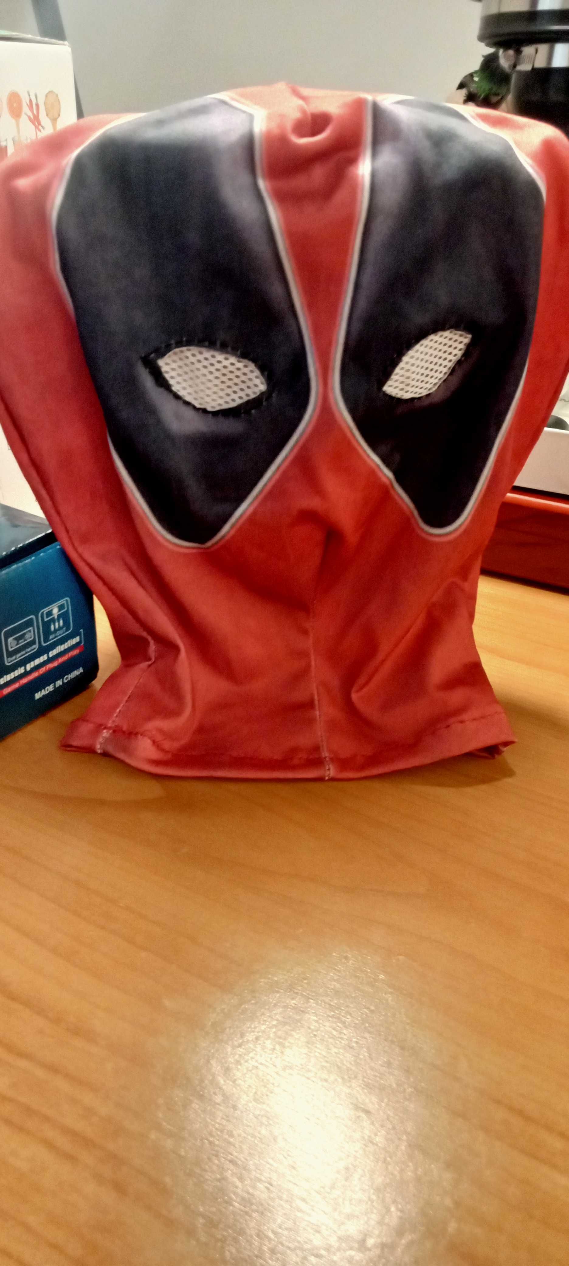 Fato DeadPool. 55€