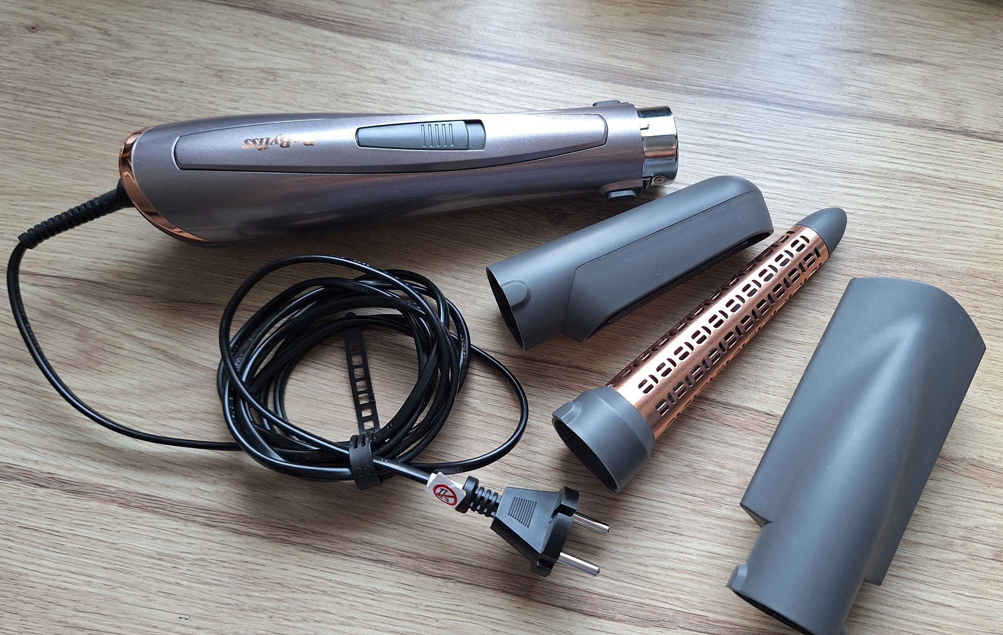 BaByliss Suszarko-lokówka Air Style 1000 z 3 końcówkami AS136E