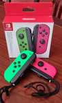 Joy-Con Nintendo Switch Verde/Rosa – Par original impecável