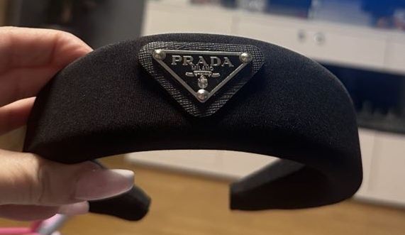 Czarna opaska do włosów