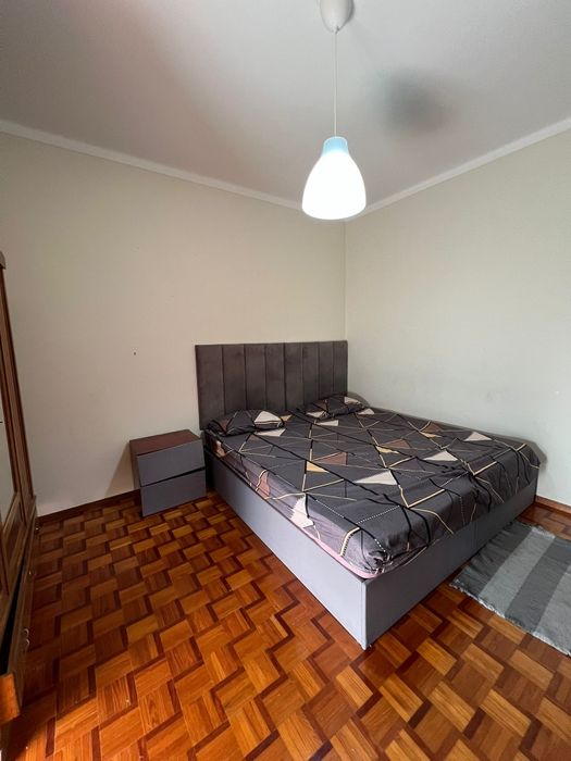 Quarto   para arrendamento mensal